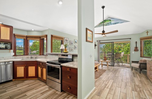 Princeville Villa | Nestled in Unbeatable Location, offering a rare Combination of Comfort & Beauty