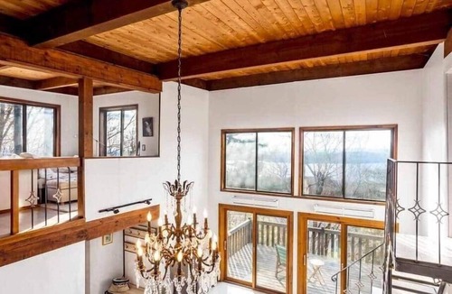 Glenford House | New Breathtaking Catskill Retreat with Views and Hot Tub, The Nest Retreat in Woodstock Catskill