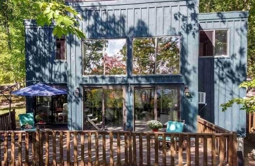 Glenford House | New Breathtaking Catskill Retreat with Views and Hot Tub, The Nest Retreat in Woodstock Catskill