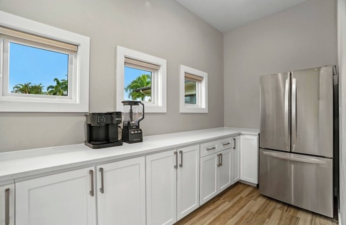 Princeville House | New listing!+ Nā Pali Coast + Walk to Queen's bath
