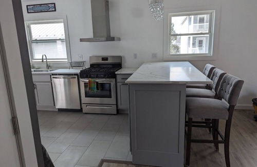 Middlebury House | Newly Renovated 3-bedroom house within walking distance to downtown Middlebury