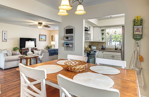 Tranquil Harbour House | Oak Island Home w/Fenced Yard, Walk to Long Beach
