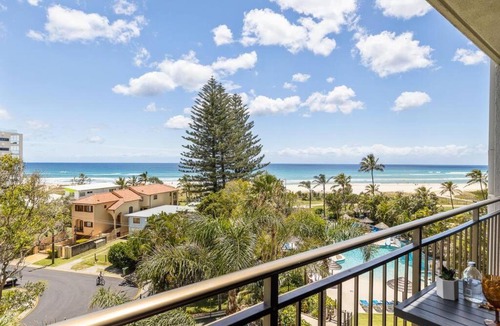 Palm Beach Apartment | Ocean Breeze at Palm Beach