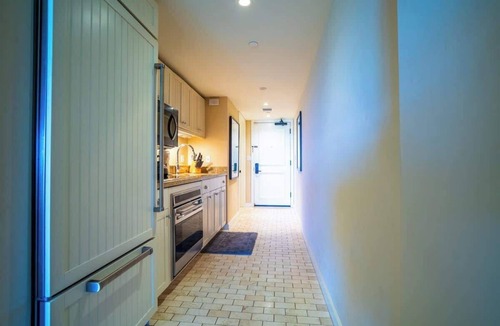 Kahuku Apartment | Ocean Front Luxurious Villa