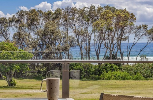Kingscliff Apartment | Ocean Views at Acacia - Beachfront Apartment
