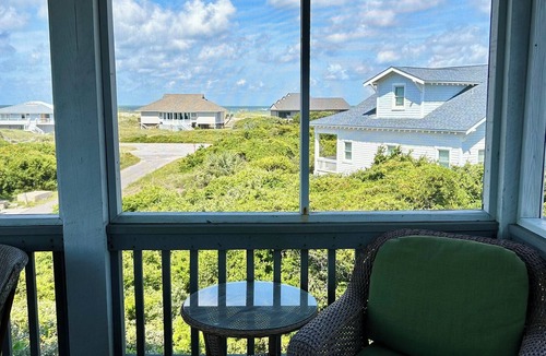 Bald Head Island House | Ocean Views! Walk to Beach! Sun & Screened Porches. Both Clubs.