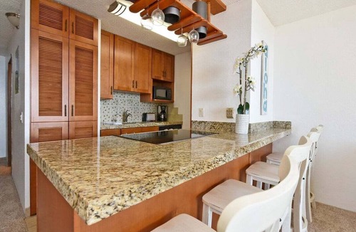 Maalaea Condo | OceanFront 1BD Amazing Ocean Views - Maalaea Banyans 203