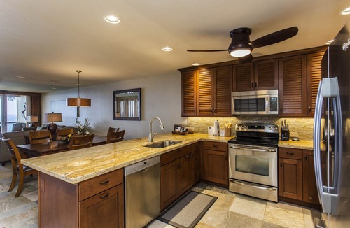 Kahaluu-Keauhou Condo | 🏖️Oceanfront Kona Condo | Lanai + Pickleball