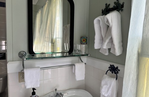 Hilo Bed & Breakfast | Old Hawaiian B and B