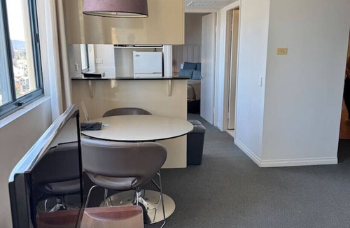 Brisbane Central Business District Apartment | One-bedroom City Escape I Mantra on Queen