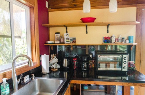 Kehena Apartment | Pahoa Paradise Palms