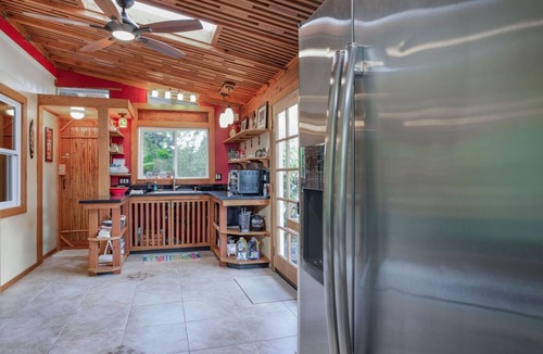 Kehena Apartment | Pahoa Paradise Palms