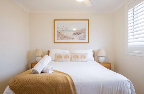 Palm Beach Apartment | Palm Beach Retreat with Pool & BBQ