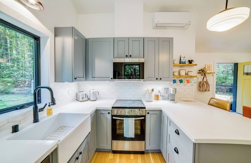 Mendocino Cottage | Peaceful Mendocino Cottage Surrounded By Redwoods