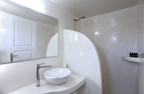 Imerovigli Hotel | Pergeri Apartments