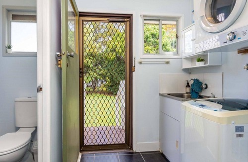 Bellara House | Pet Friendly Family Holiday Getaway