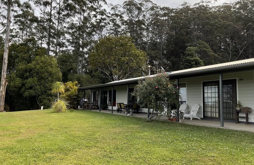 Lillian Rock House | Picturesque, peaceful, private, close to national park, waterfall, beach