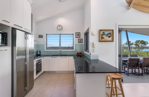 Yamba Apartment | Pilotage 4 - Luxury Oceanview Penthouse - Holiday Yamba