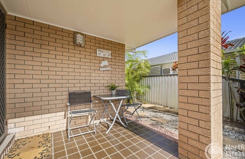 Pottsville Villa | Potts on the Rocks!