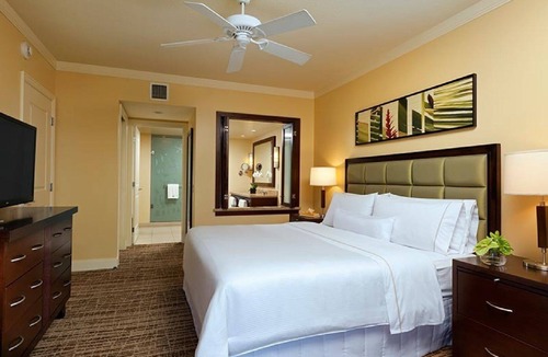Kaanapali Resort | Premium One bedroom Suite on Beautiful Ka'anapali Beach