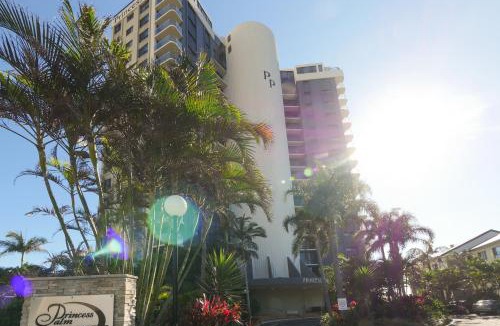 Palm Beach Apartment | Princess Palm on the Beach