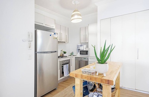 Palm Beach Apartment | Pure Palm Beach Bliss at The Pavilions on Fifth