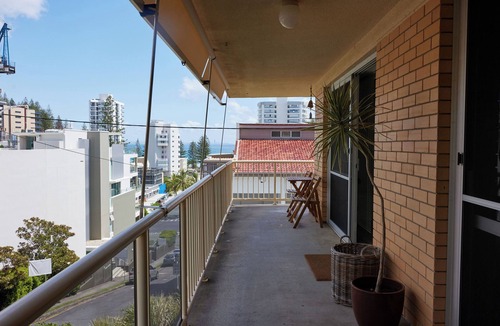Tweed Heads Apartment | Rainbow Bay Ocean View Retreat: Serene 2 bedroom Art apartment.