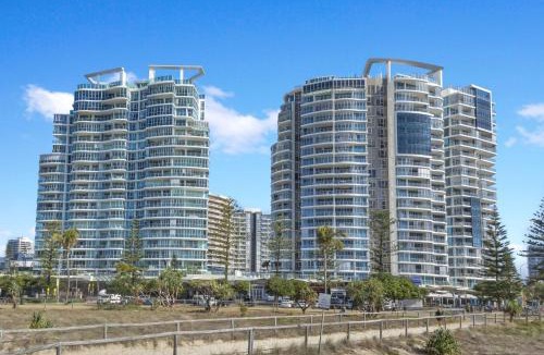 Coolangatta Resort | Reflections Tower Two