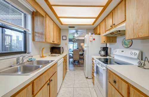 Citrus Hills Apartment | Relaxing Nature Coast Condo Near Crystal River