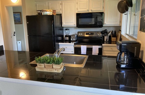 Princeville Condo | Renovated, Air Conditioned 2nd Floor Princeville Condo Has Primary BdRm & Loft