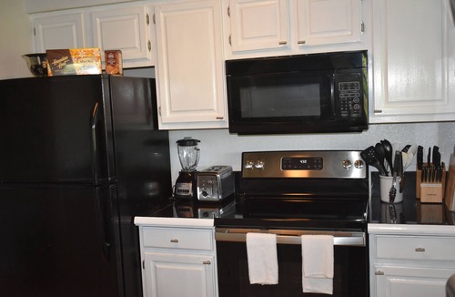 Princeville Condo | Renovated, Air Conditioned 2nd Floor Princeville Condo Has Primary BdRm & Loft
