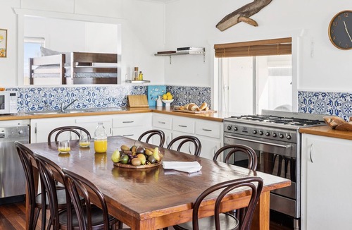 Angourie House | Salt Shack - Surfers dream - Holiday Yamba