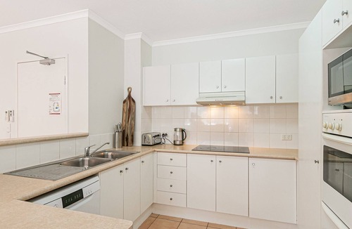 Currumbin Apartment | Sanctuary Lake Apartment 54 - Peaceful, Beachside Currumbin Oasis - Min. 3 Night Stays!