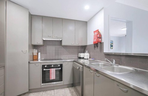 South Brisbane Apartment | Saphira Edge - Art Deco Elegance in Brisbane's Heart