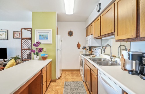 Wailua Condo | "Sea Haven" Oceanfront Breathtaking Views at Wailua Bay View 305!"