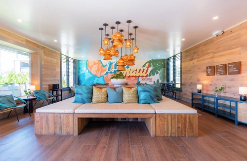 Kahului Hotel | Seaside Retreat | 2 Pet-Friendly Units | 4.7 mi to Maui Tropical Plantation