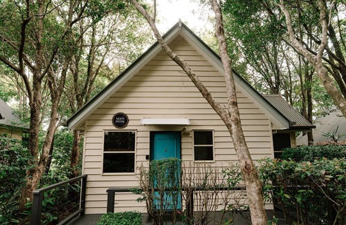 North Tamborine Cabin | Shambala Estate