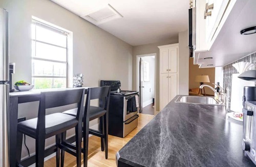 Victorian Village House | Short North/Downtown | Near High St | Walk to Convention Center | 5,800+ Reviews