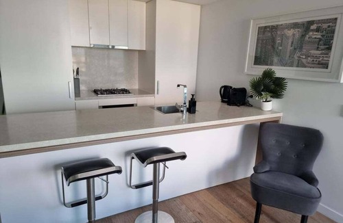 Fortitude Valley Apartment | Skyline Apartment in Fortitude Valley