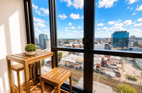 Fortitude Valley Apartment | Skyline Sanctuary | Luxe Valley Apartment