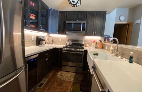 Mammoth Lakes House | Snowcreek V 2 Bedroom 2 Bath Cozy 5 ⭐️ Mountain Retreat!