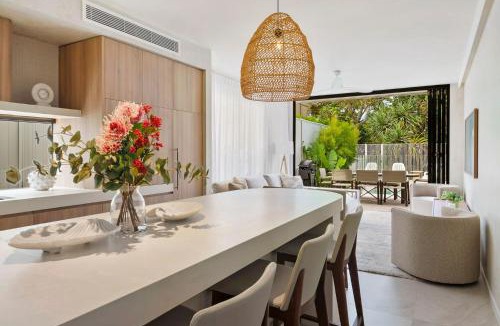 Pottsville House | Solis Villas - Beachfront, EV charger & Lift