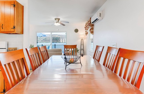 Honeoye House | Southwest Sunrise: Perfect Family Retreat + Stunning Sunsets!