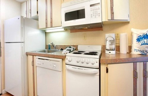 Ormond Beach Apartment | Spacious 2 BR | Plantation Island