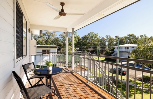 Rocklea Apartment | Spacious Rocklea 3BR | Family | Near Shops | 119D3