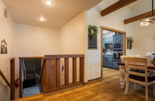 Angel Fire House | Spacious Townhouse, Firepit, Walkable to Park/Golf/Tennis, Foosball, Two Decks