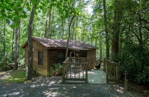 Springmaid Mountain Cabin | Springmaid Mountain Retreat & Stables