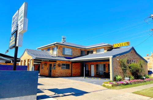 Casino Hotel | Squatters Homestead Motel