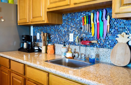 Kona Palisades House | Stunning Pool with Ocean View From Private Lanai 1200' Above Sea Level!