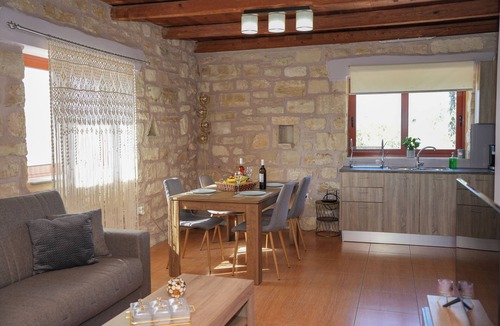 Chania House | SundayMar Stone House